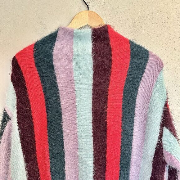 Women's Red Blank NYC Stripe Funnel Neck Eyelash Sweater sz M - Picture 8 of 10